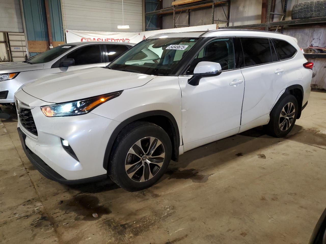 TOYOTA HIGHLANDER XLE