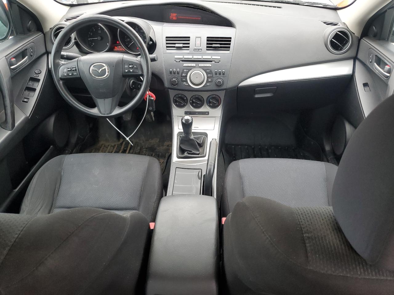 MAZDA 3 I