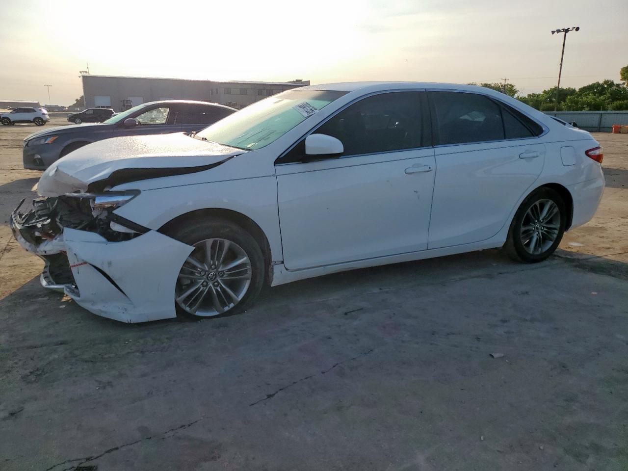 TOYOTA CAMRY LE