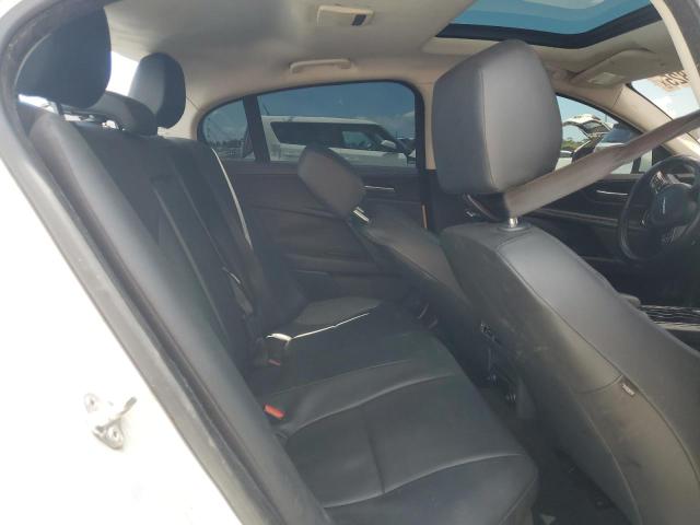 2017 JAGUAR XE SAJAR4BG0HA974273