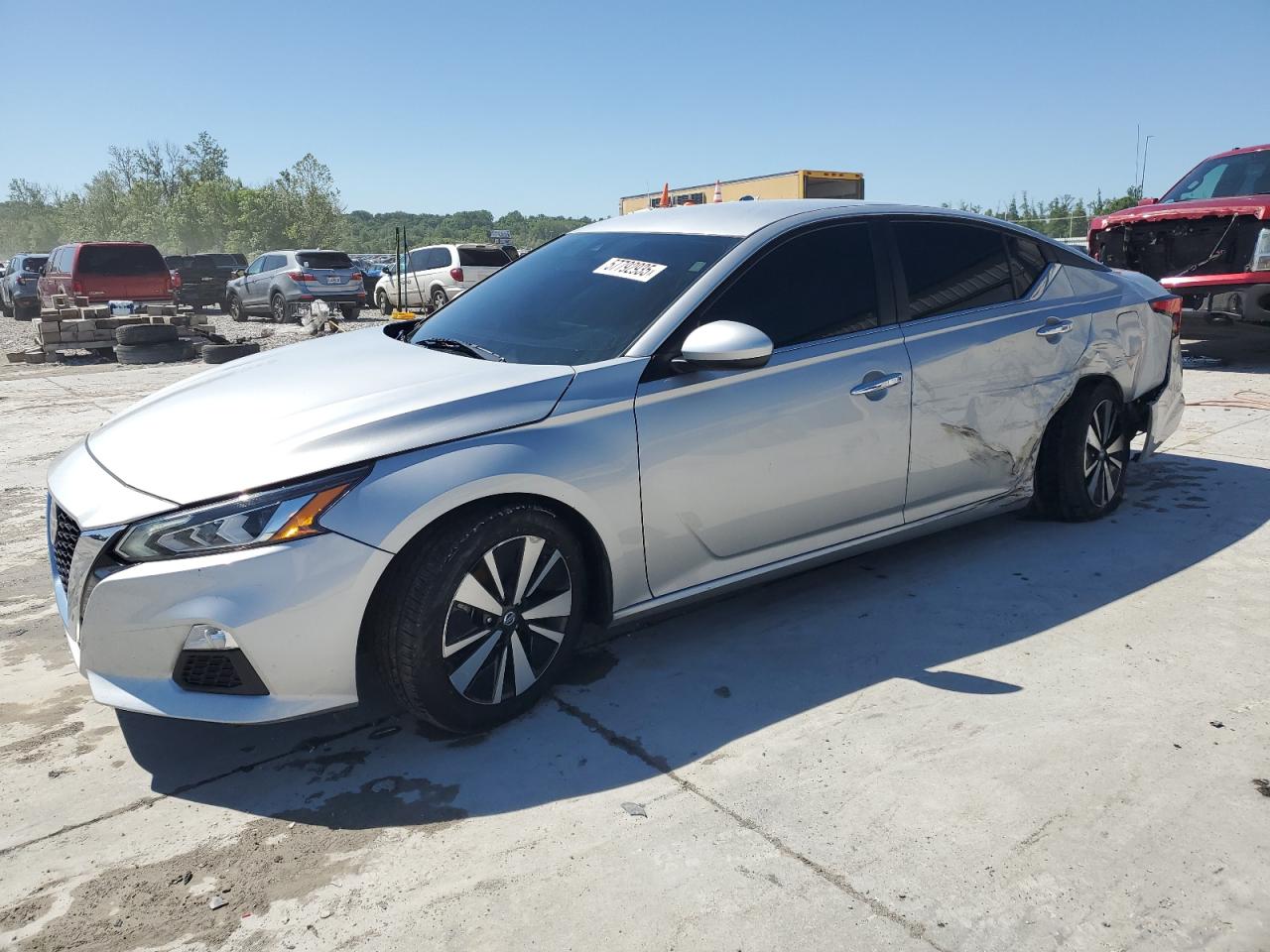 NISSAN ALTIMA SV