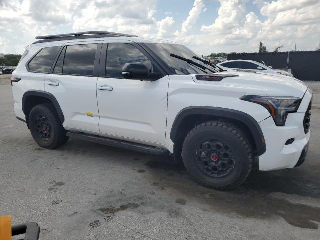 Vin: 7svaaaba9sx050618, lot: 58234645, toyota sequoia sr5 20254