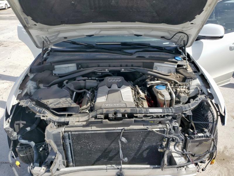 2016 AUDI SQ5 PREMIU WA1CCAFP0GA015076