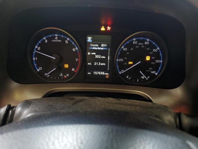 2018 TOYOTA RAV4 LE - JTMZFREV6JJ752179