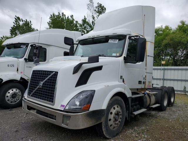 VOLVO VNL 2014 white tractor diesel 4V4NC9EH2EN161738 photo #3