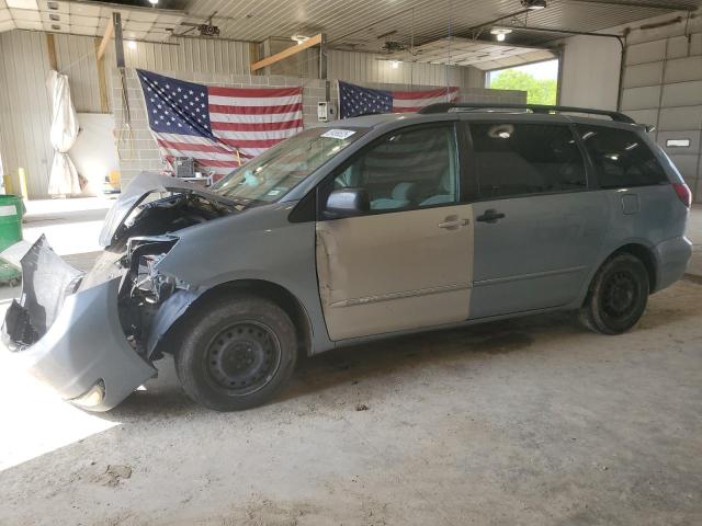 TOYOTA SIENNA CE