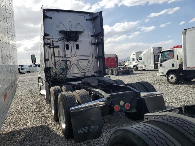 FREIGHTLINER CASCADIA 1 2016 gray tractor diesel 3AKJGLD52GSGX6739 photo #4