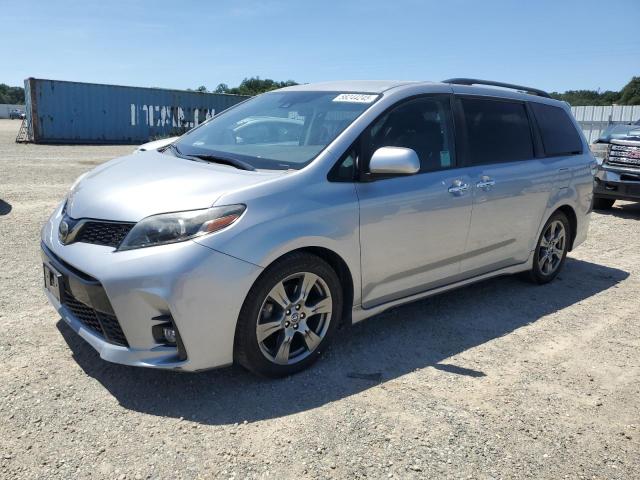 Vin: 5tdxz3dc7js952681, lot: 58244245, toyota sienna se 2018 img_1
