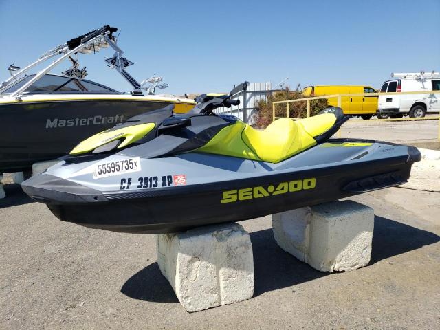 SEADOO BOMBARDIER 2021 green   YDV79660D121 photo #3