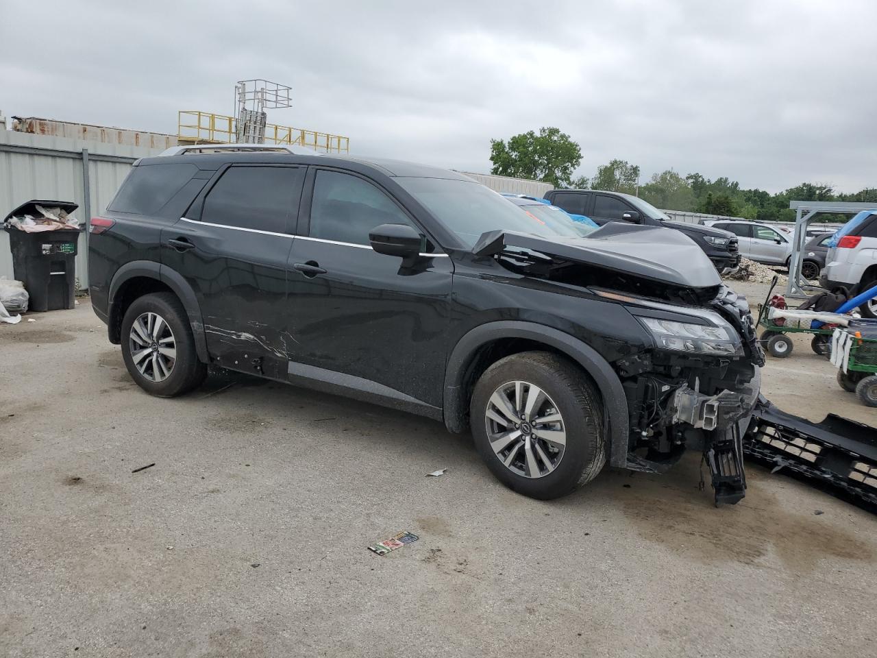 Nissan Pathfinder 2025