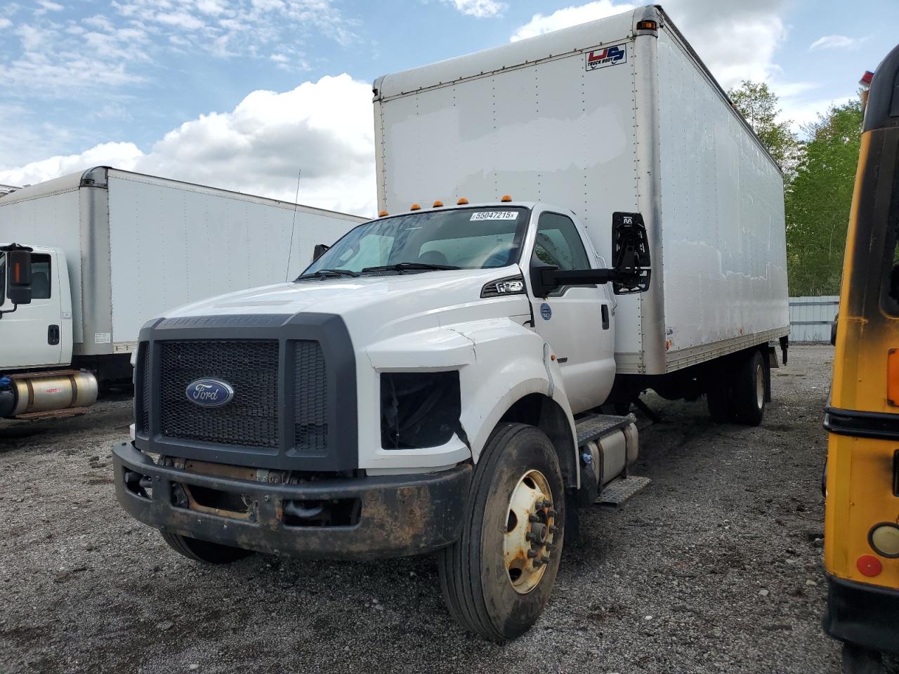 FORD F-750 SUPER DUTY