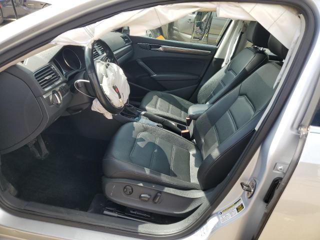 2017 VOLKSWAGEN PASSAT SE 1VWBT7A39HC046175