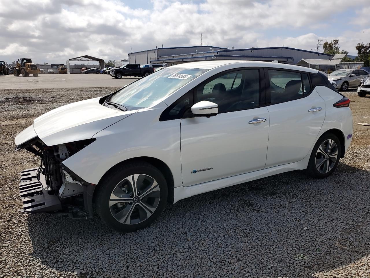 NISSAN LEAF S PLUS