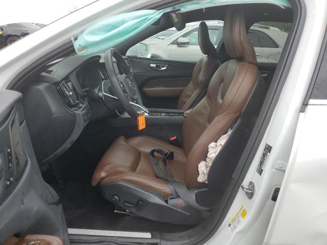 2022 VOLVO XC60 B5 IN YV4L12RL6N1991948