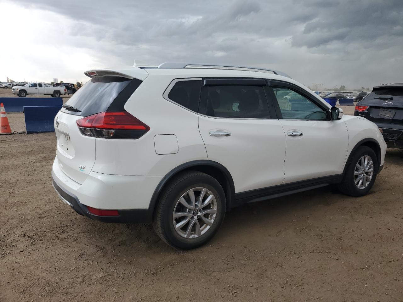 Nissan Rogue s 2017