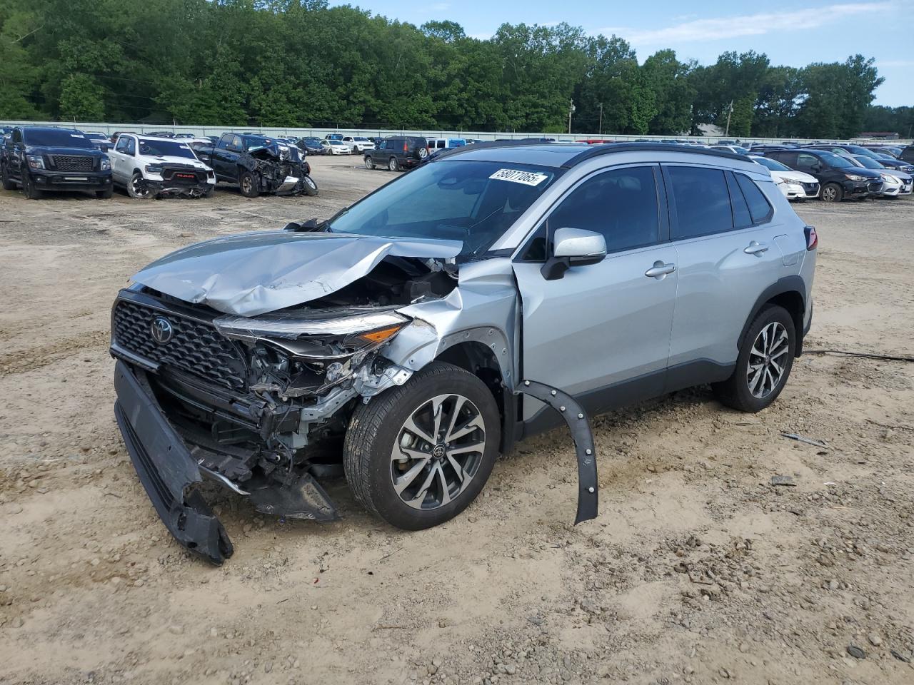 TOYOTA COROLLA CROSS XLE