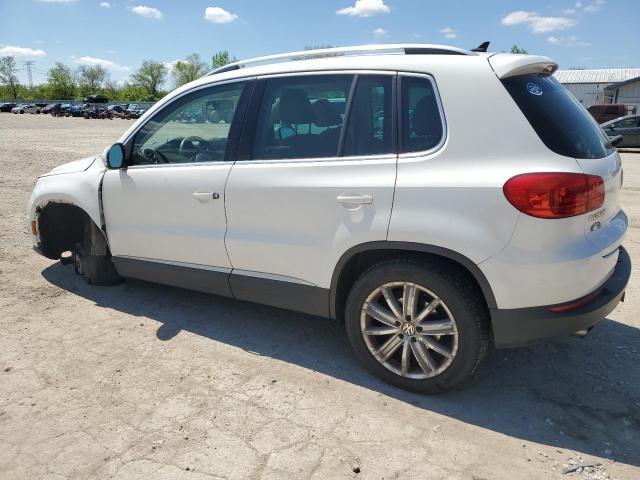 2012 VOLKSWAGEN TIGUAN S #3292477704