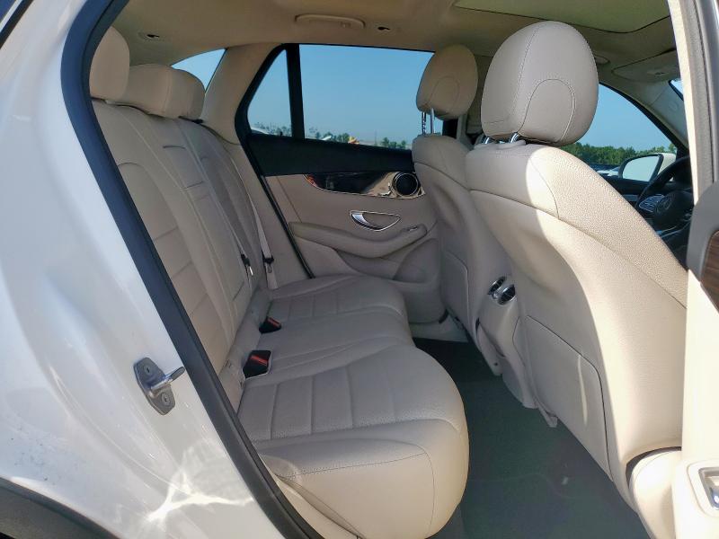 2021 MERCEDES-BENZ GLC 300 - W1N0G8DB8MF940662
