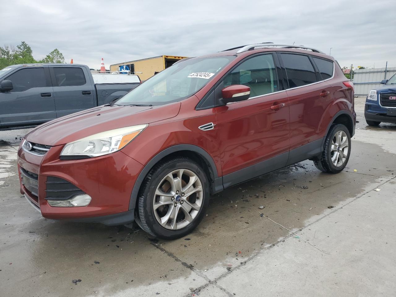 FORD ESCAPE TITANIUM