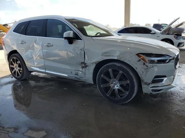 2021 VOLVO XC60 T5 IN YV4102DLXM1744447