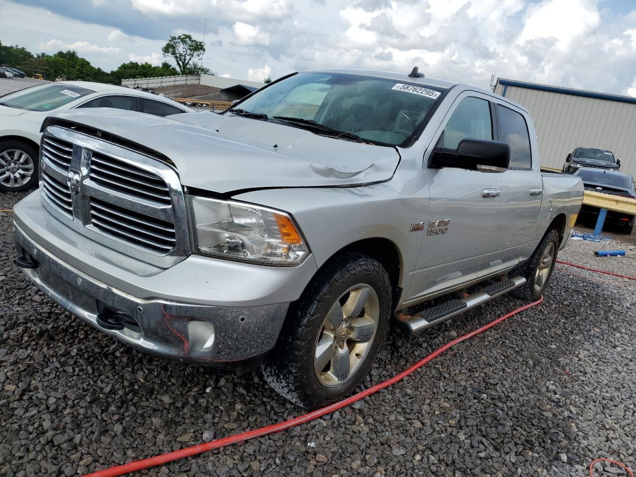 RAM 1500 SLT