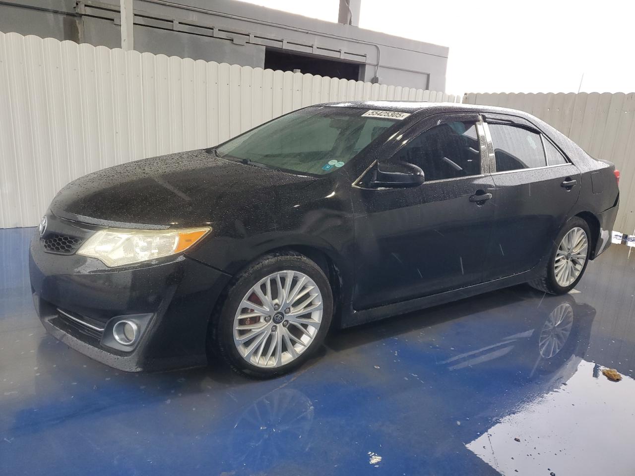 TOYOTA CAMRY BASE