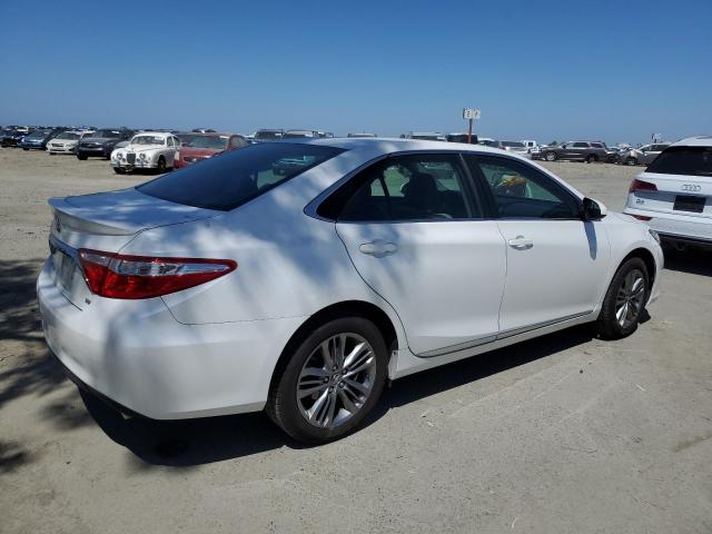 Vin: 4t1bf1fk2hu445314, lot: 55860705, toyota camry le 20173
