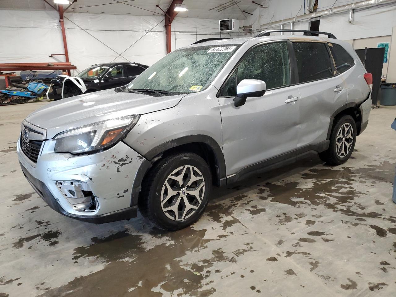 SUBARU FORESTER PREMIUM
