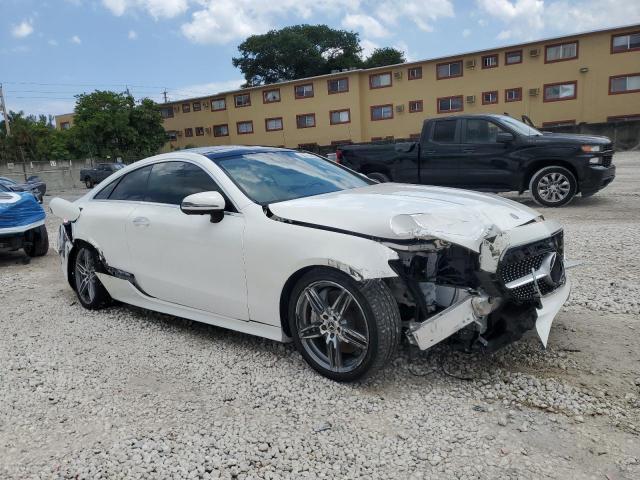 2018 MERCEDES-BENZ E 400 WDD1J6FB6JF007875