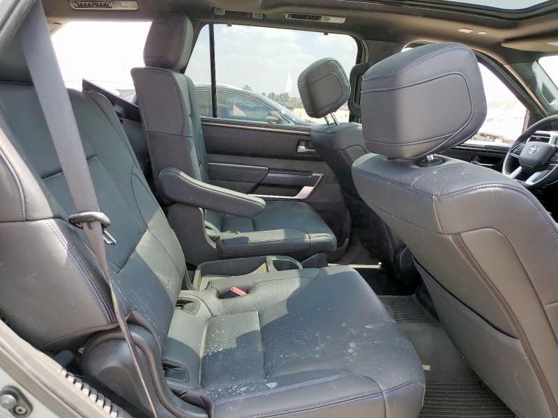 2025 TOYOTA SEQUOIA SR 7SVAAABAXSX054239
