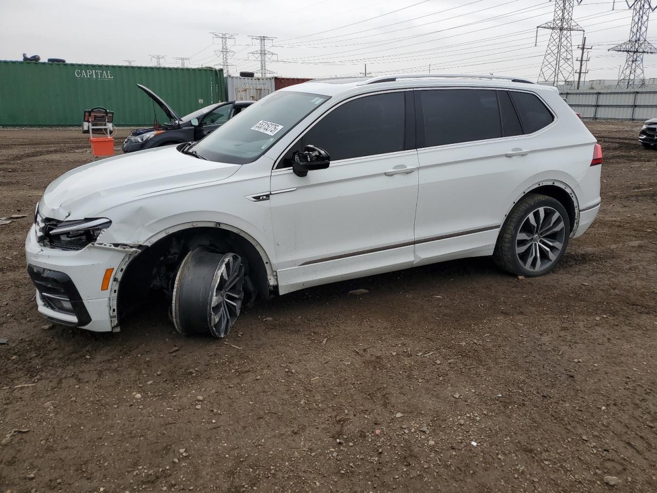 VOLKSWAGEN TIGUAN SEL PREMIUM R-LINE