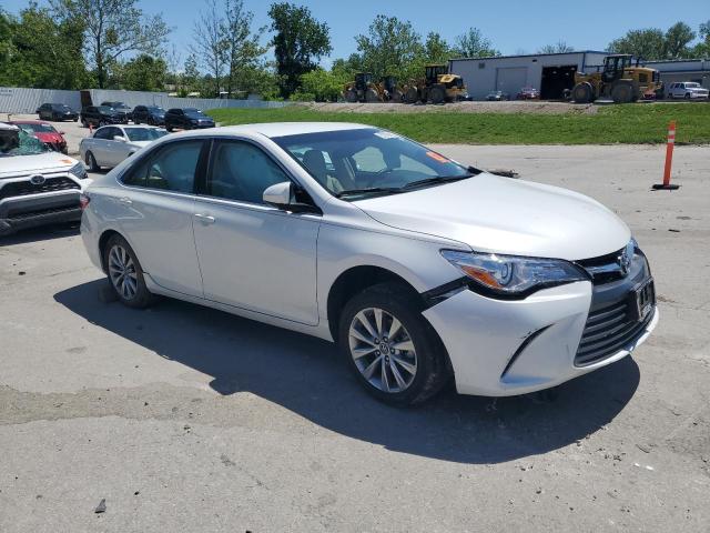 Vin: 4t1bf1fk4gu217605, lot: 57979785, toyota camry le 20164