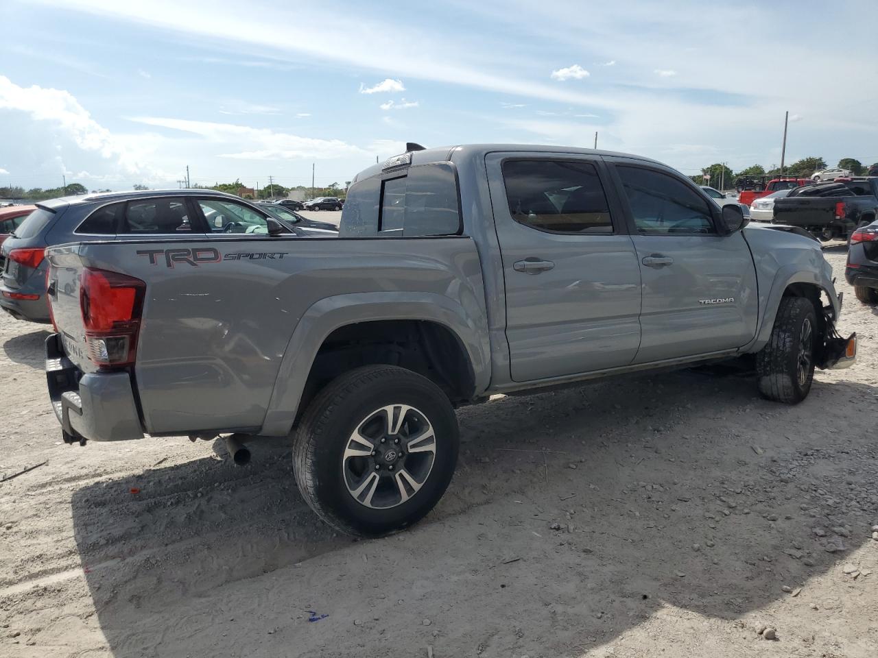 TOYOTA TACOMA DOUBLE CAB