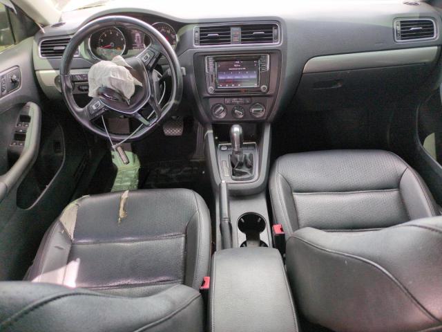 2017 VOLKSWAGEN JETTA 3VWDB7AJ8HM260292