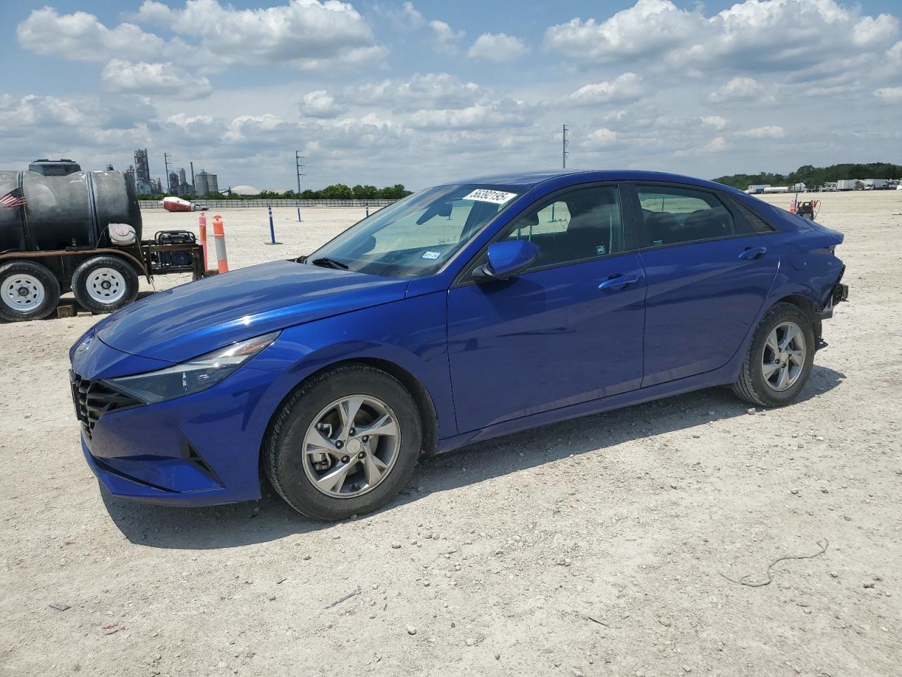 HYUNDAI ELANTRA SE