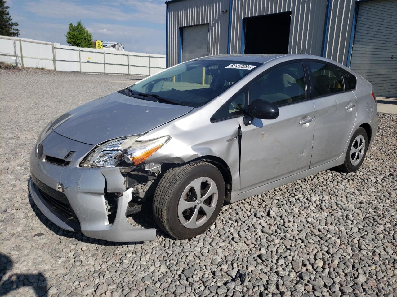 TOYOTA PRIUS