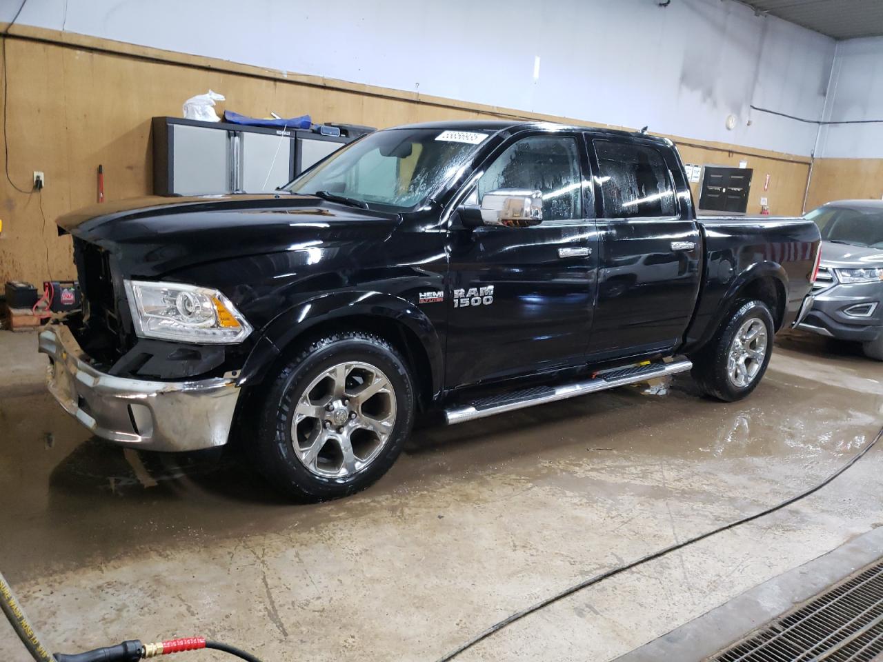 RAM 1500 LARAMIE