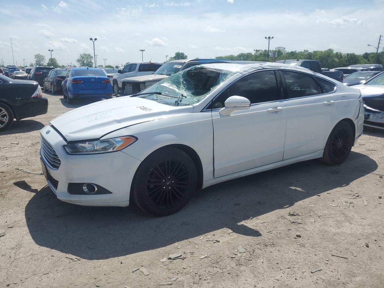 FORD FUSION SE