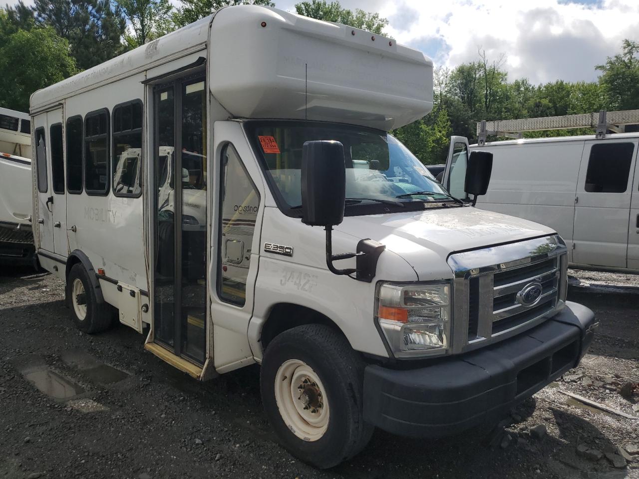 FORD ECONOLINE E350 SUPER DUTY CUTAWAY VAN