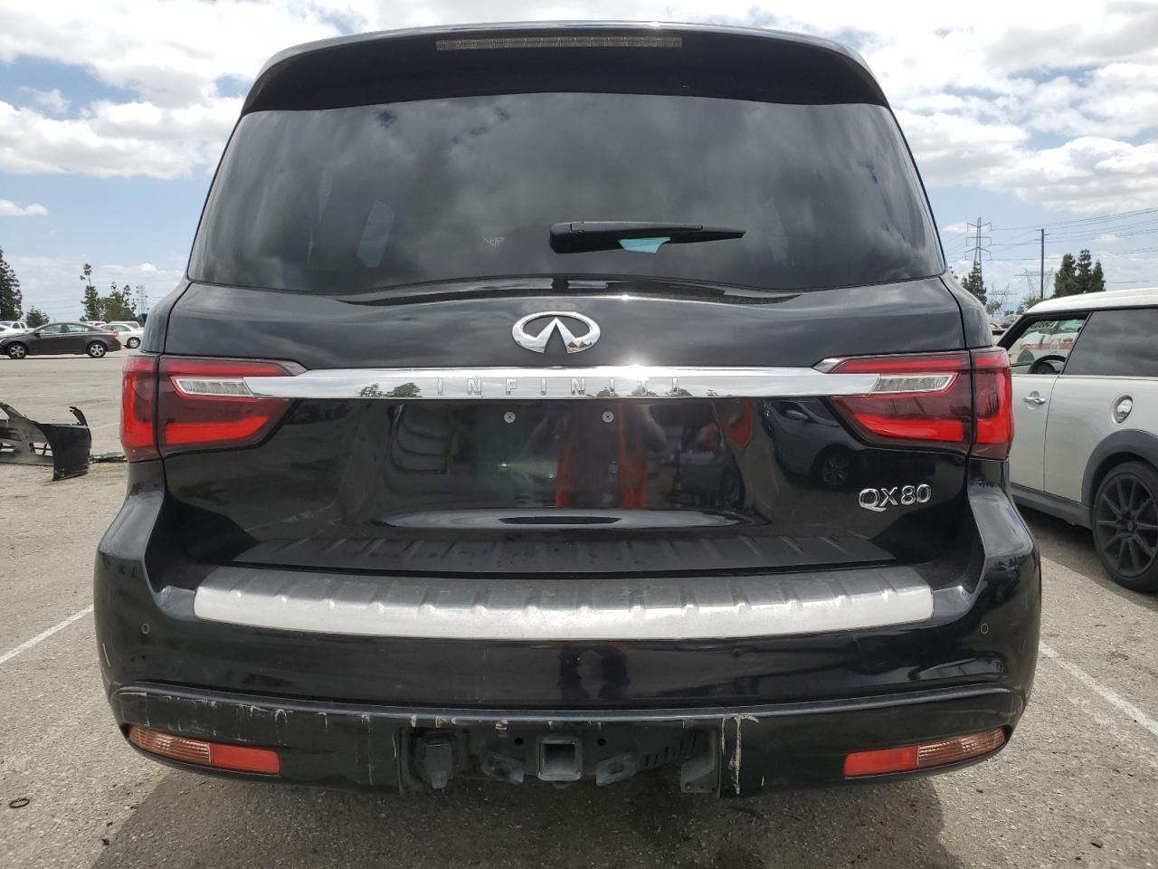INFINITI QX80 LUXE