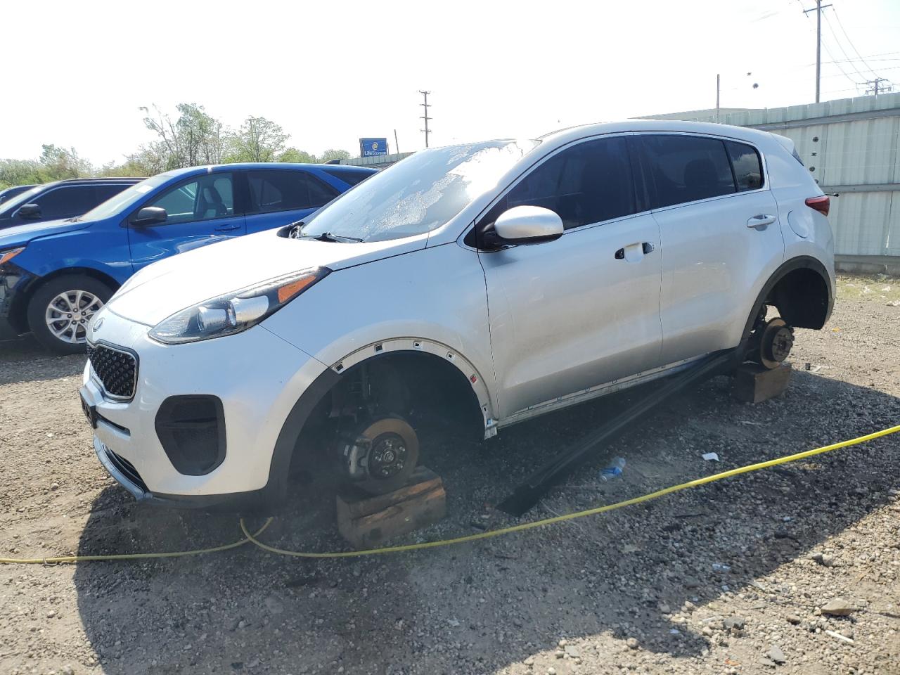 KIA SPORTAGE LX