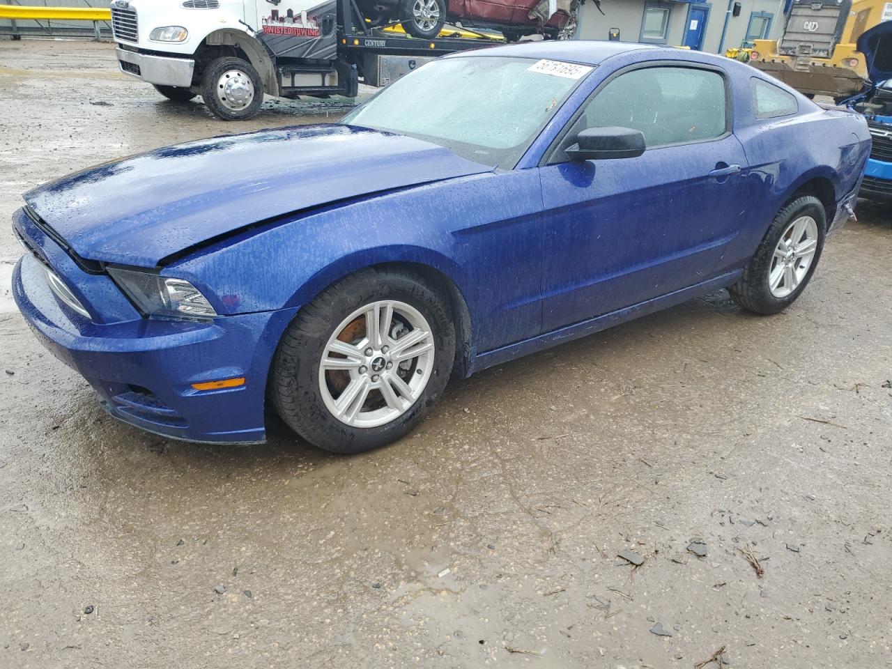 FORD MUSTANG