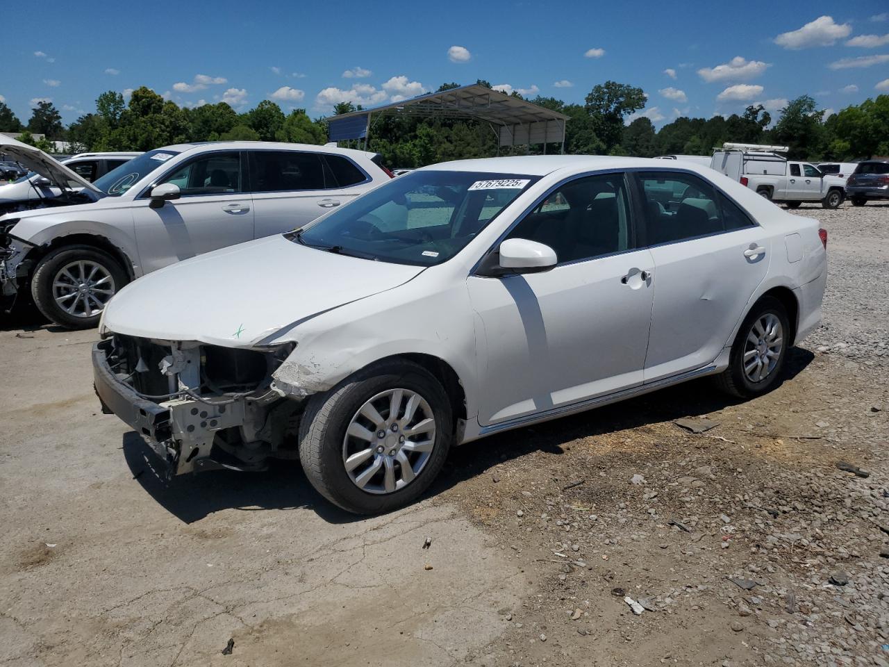 TOYOTA CAMRY BASE