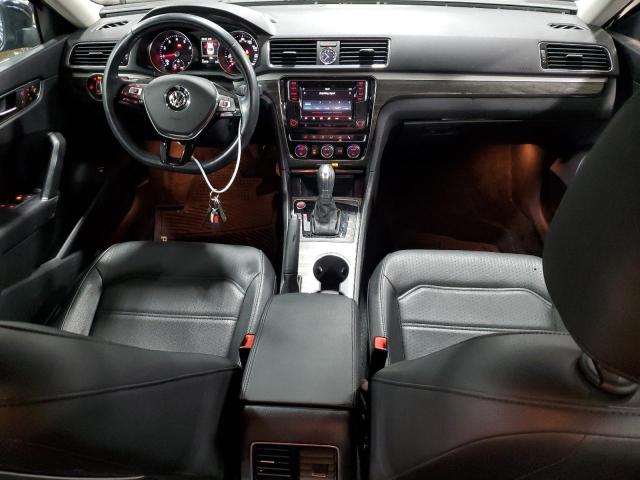 2017 VOLKSWAGEN PASSAT SE - 1VWGT7A33HC068906