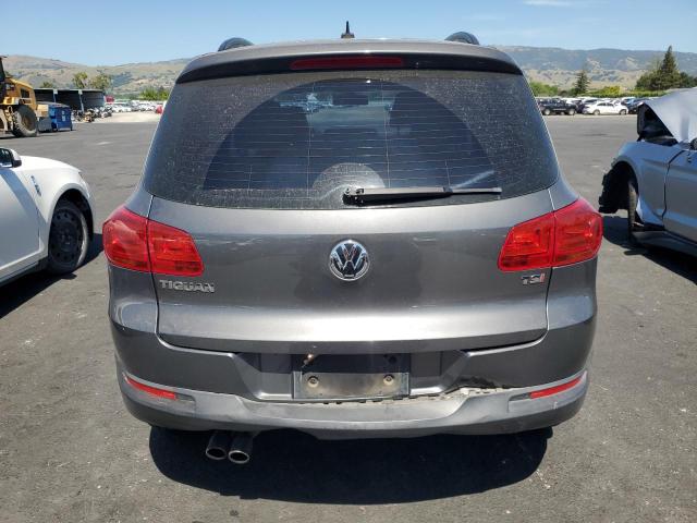 2016 VOLKSWAGEN TIGUAN S - WVGAV7AX5GW603829