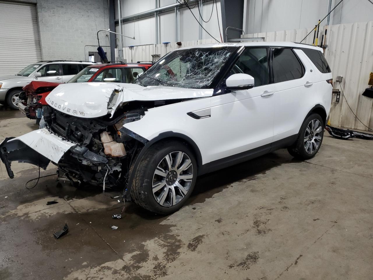 LAND ROVER DISCOVERY HSE LUXURY