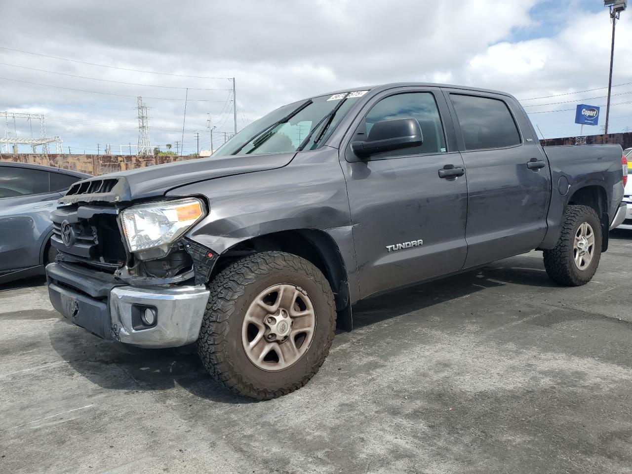 TOYOTA TUNDRA CREWMAX SR5