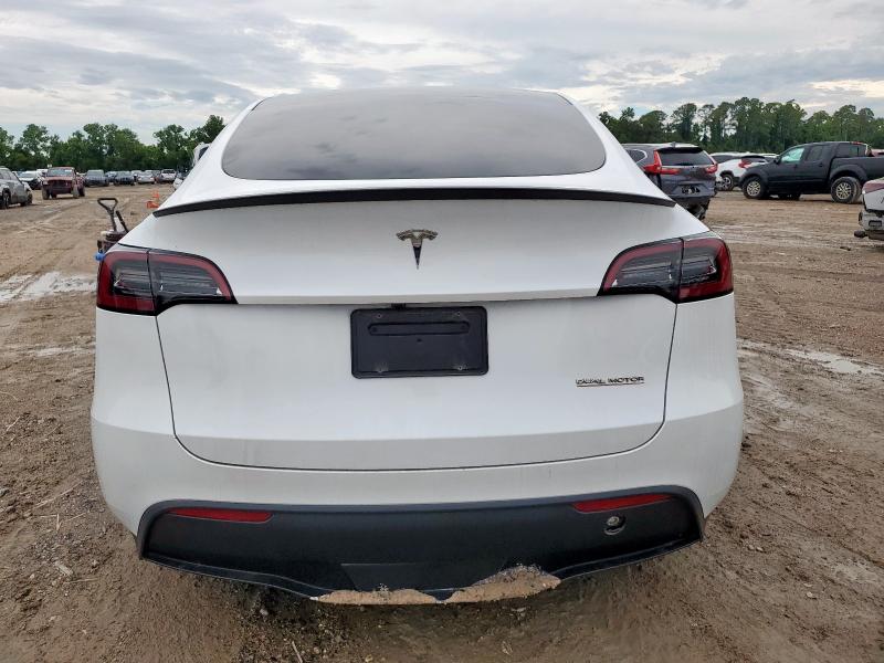 2024 TESLA MODEL Y - 7SAYGDEF0RA266605