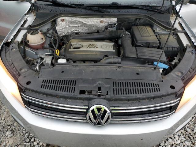 2017 VOLKSWAGEN TIGUAN S WVGBV7AX8HK011192
