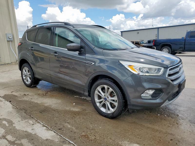 Vin: 1fmcu9g91hue17654, lot: 56173175, ford escape se 20174